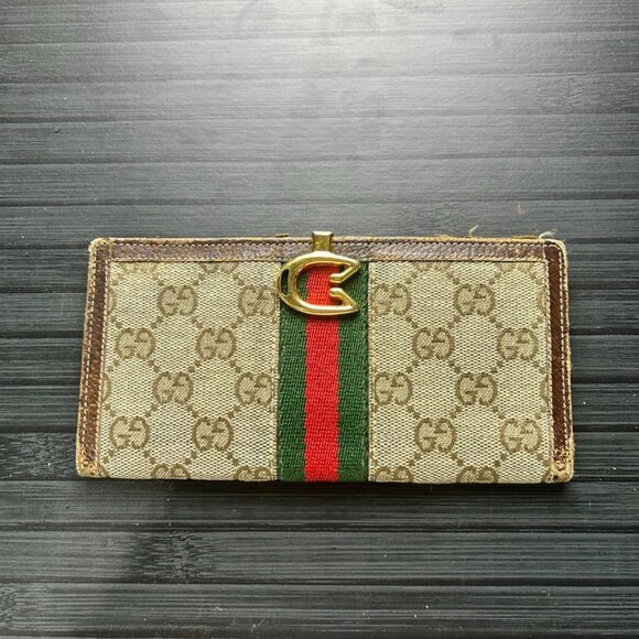 Vintage Classic Gucci Supreme Wallet Authentic|Used - Picture 1 of 3